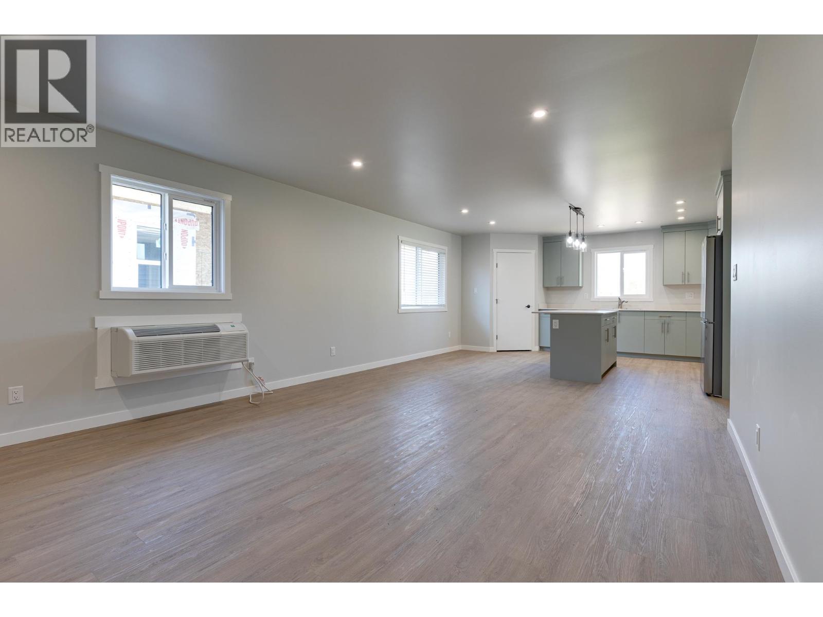 1219 N BLACKBURN ROAD - 3