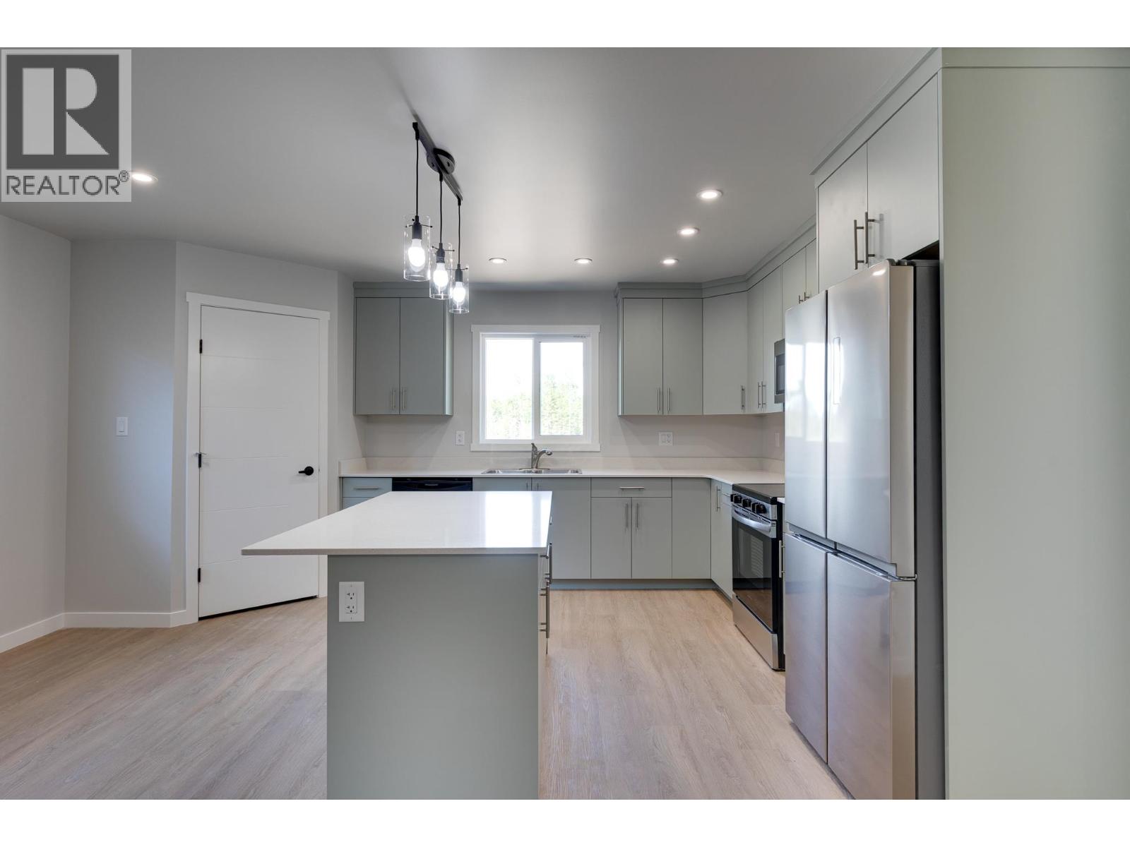 1219 N BLACKBURN ROAD - 6