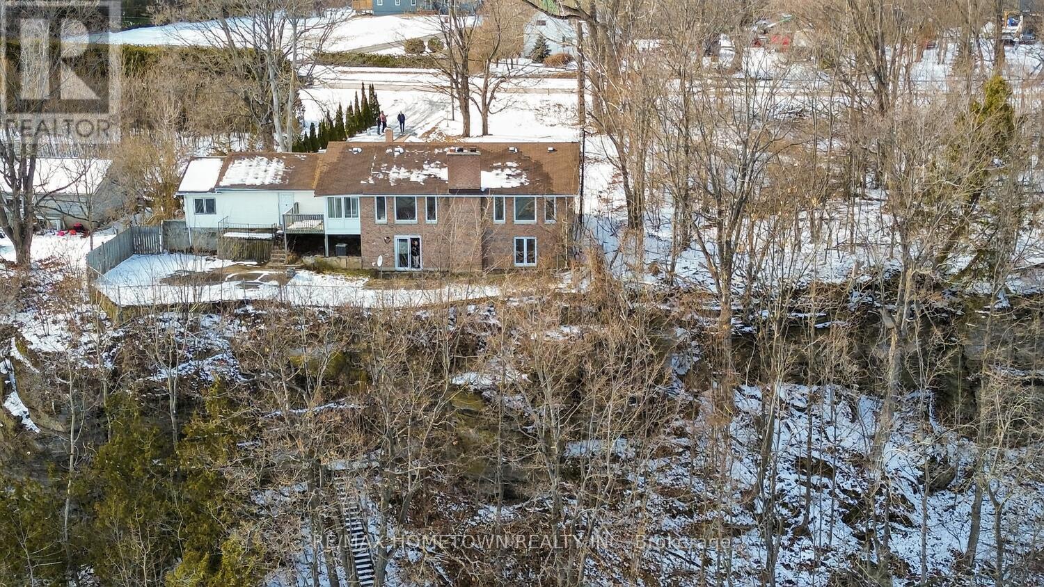 1327 1000 ISLANDS PARKWAY - 31