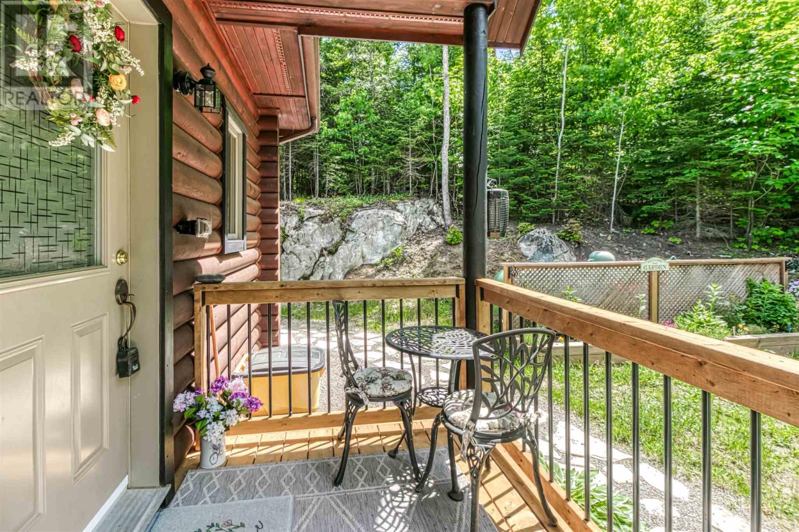 6 Quirke LN - 4