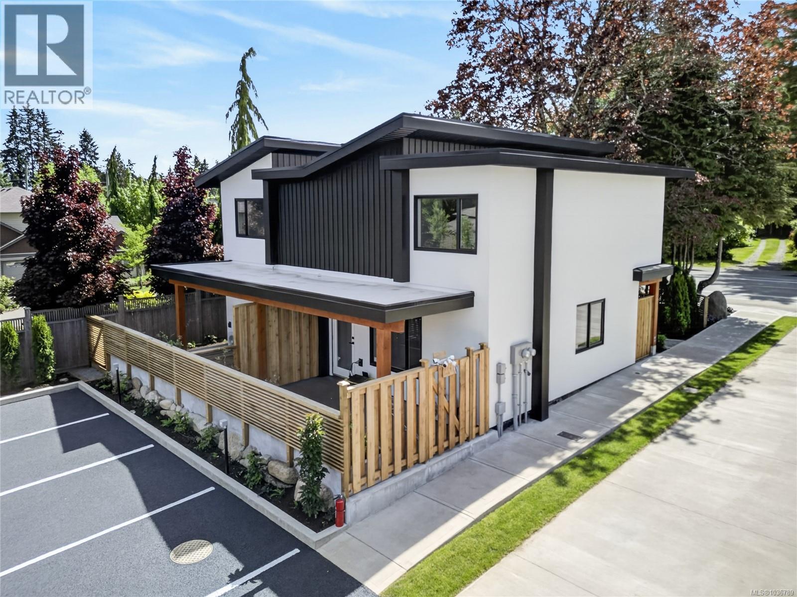 #1 1590 Piercy Ave - 27