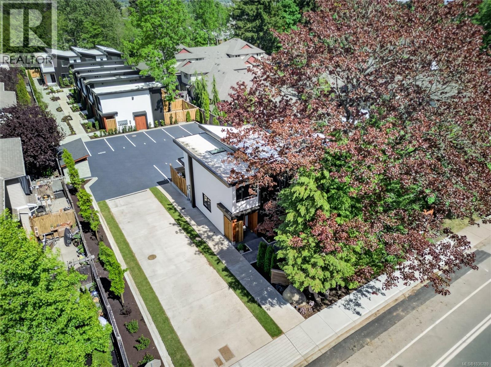 #1 1590 Piercy Ave - 54