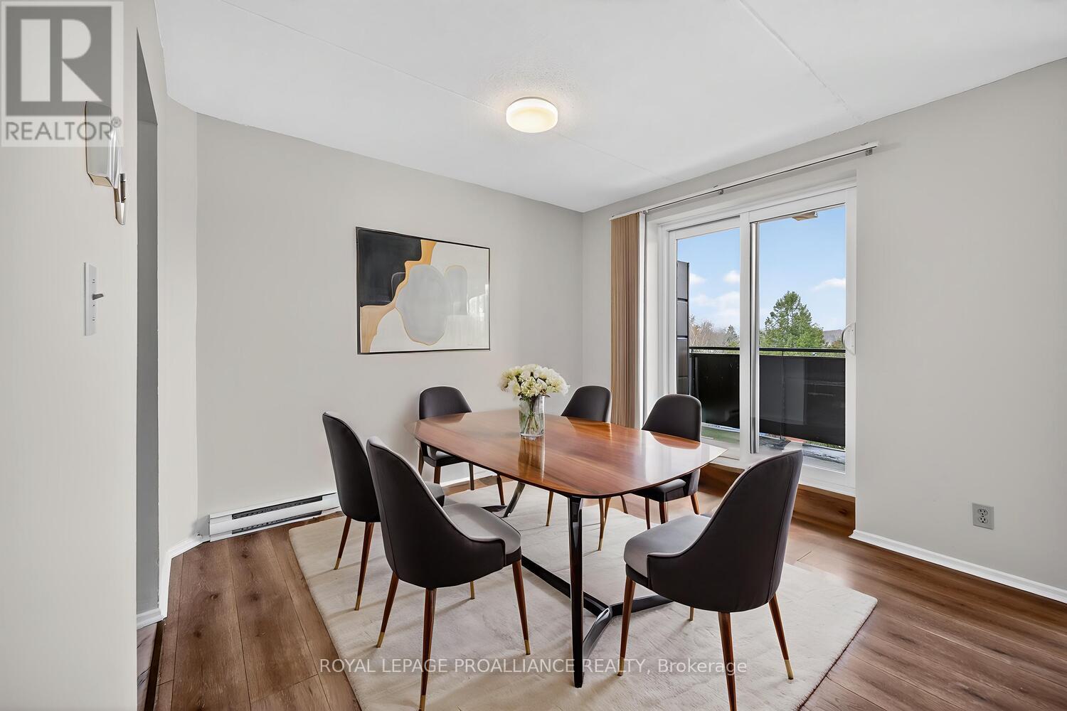 #502 95 WINDSOR DRIVE - 10