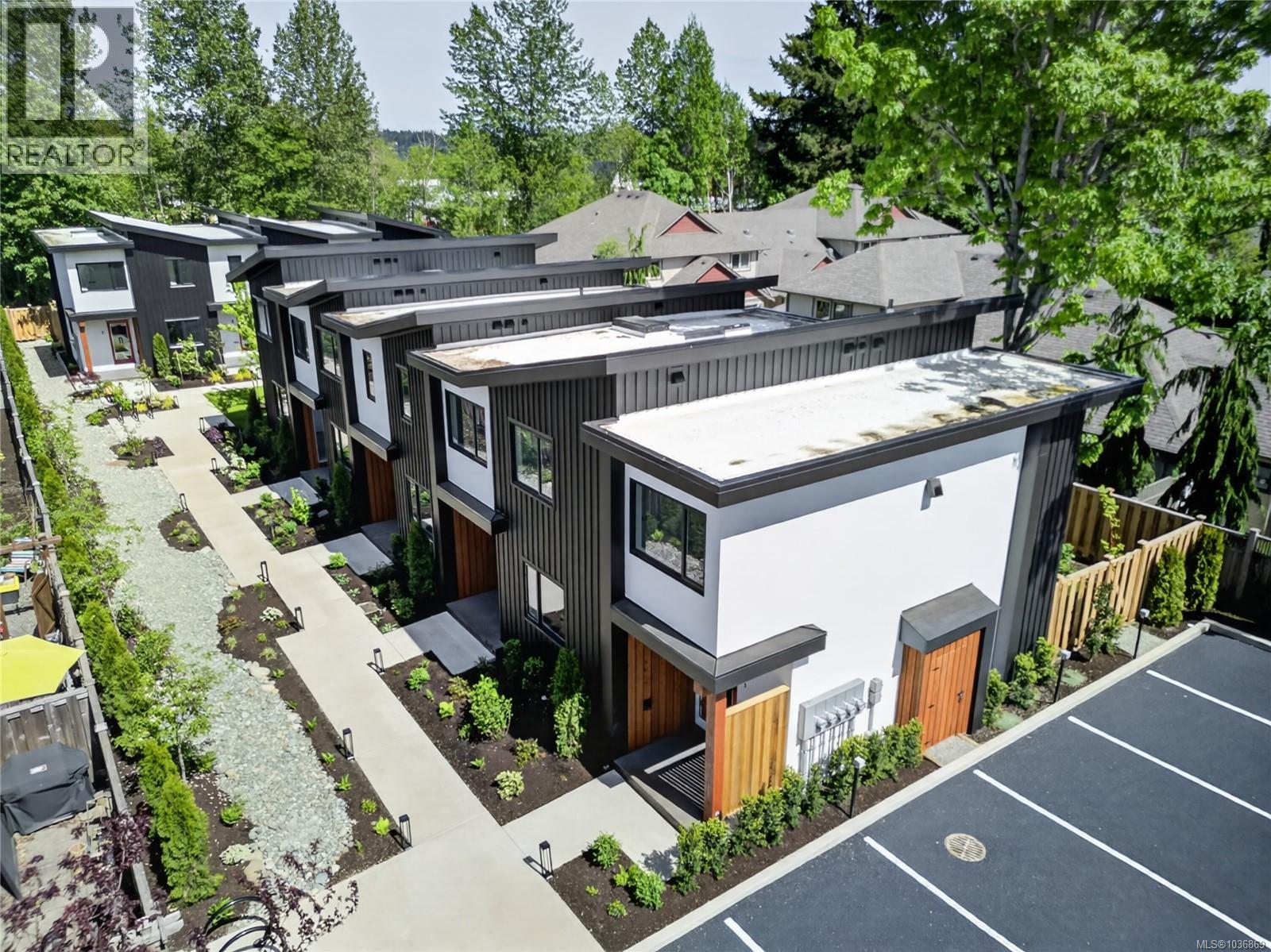 #6 1590 Piercy Ave - 55