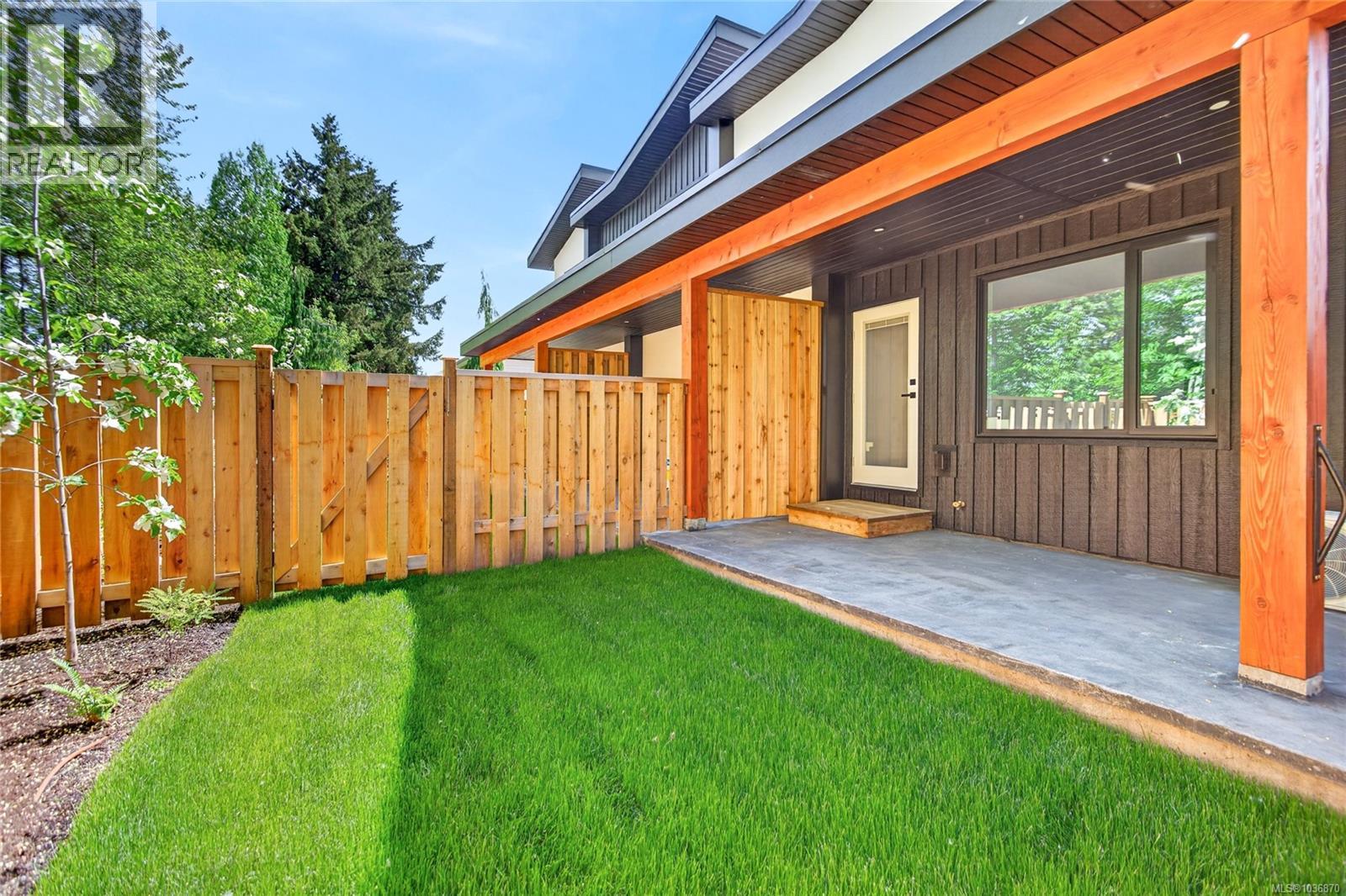 #7 1590 Piercy Ave - 18