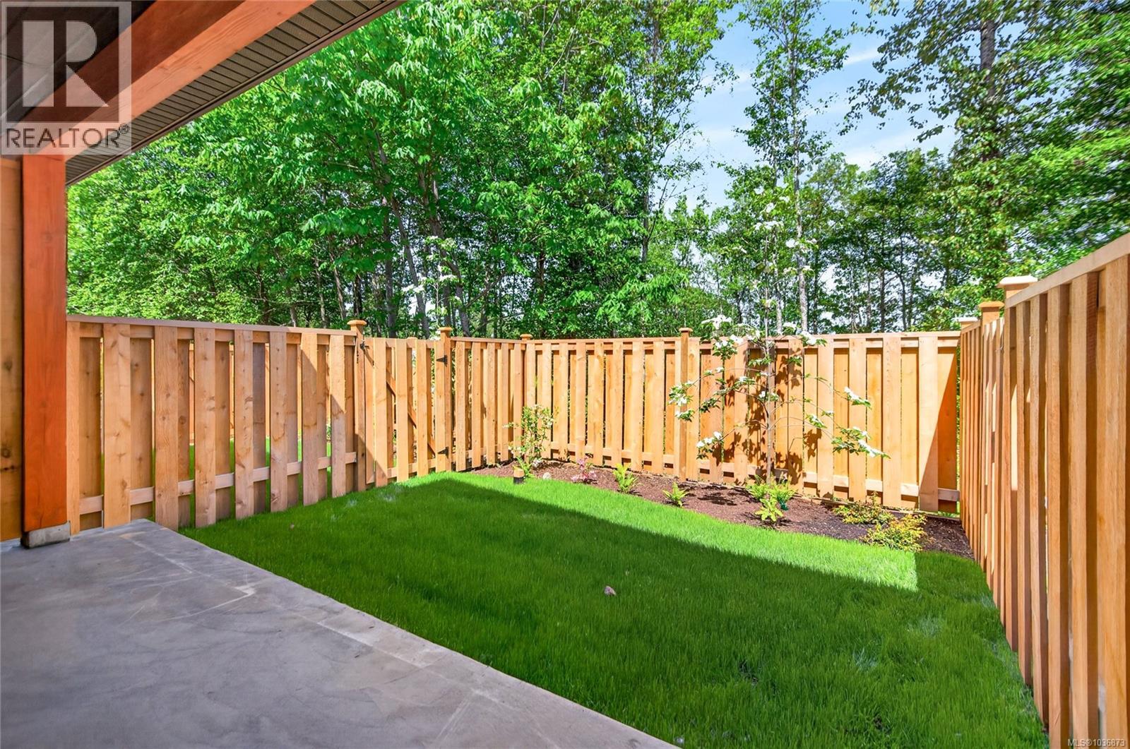 #8 1590 Piercy Ave - 18