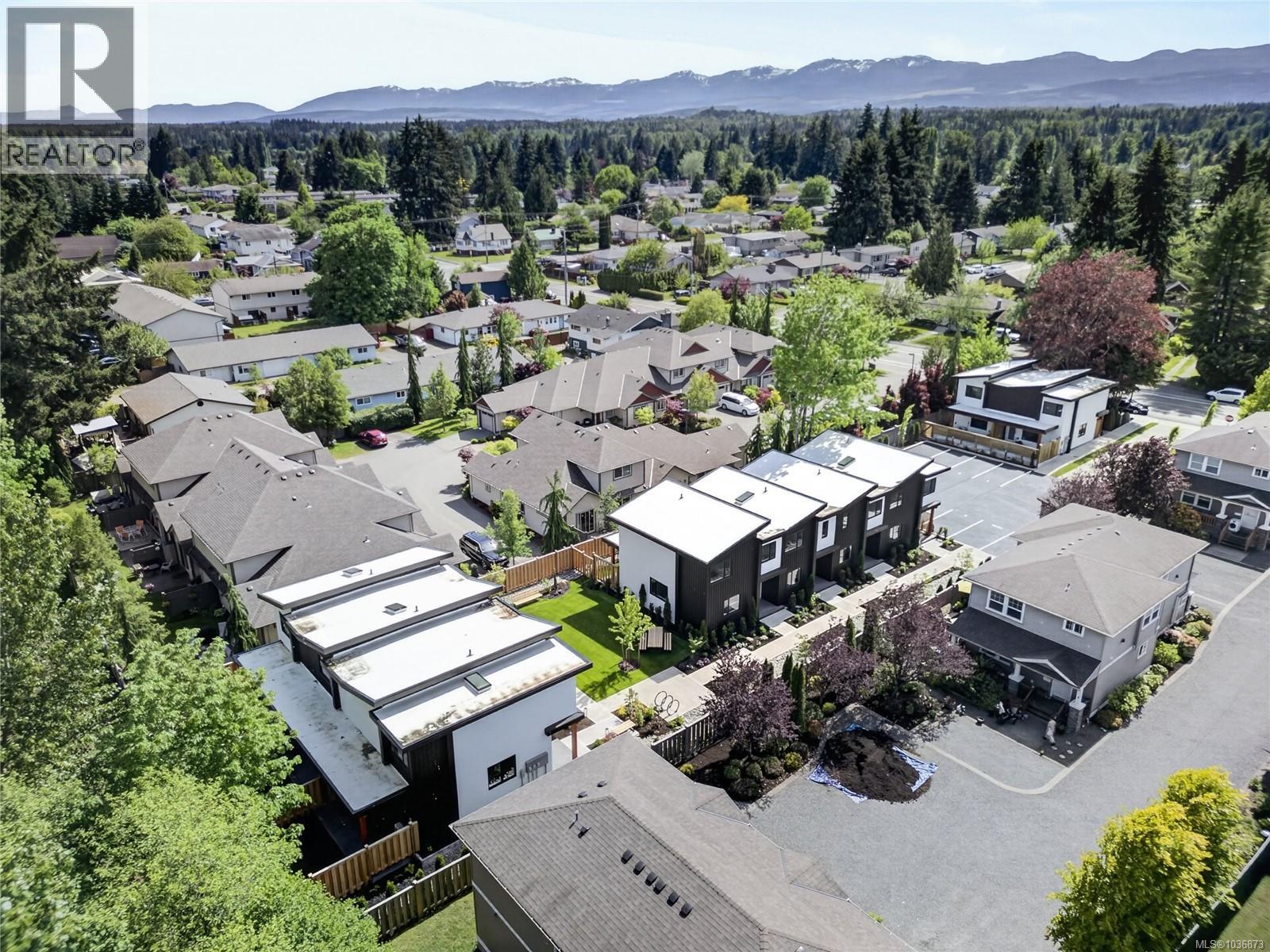 #8 1590 Piercy Ave - 40