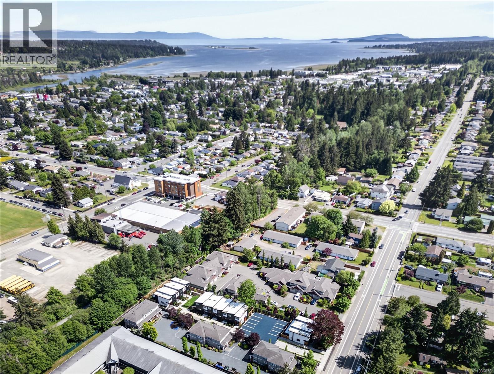 #9 1590 Piercy Ave - 32