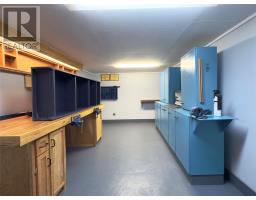 12 Sandy Street thumbnail 28