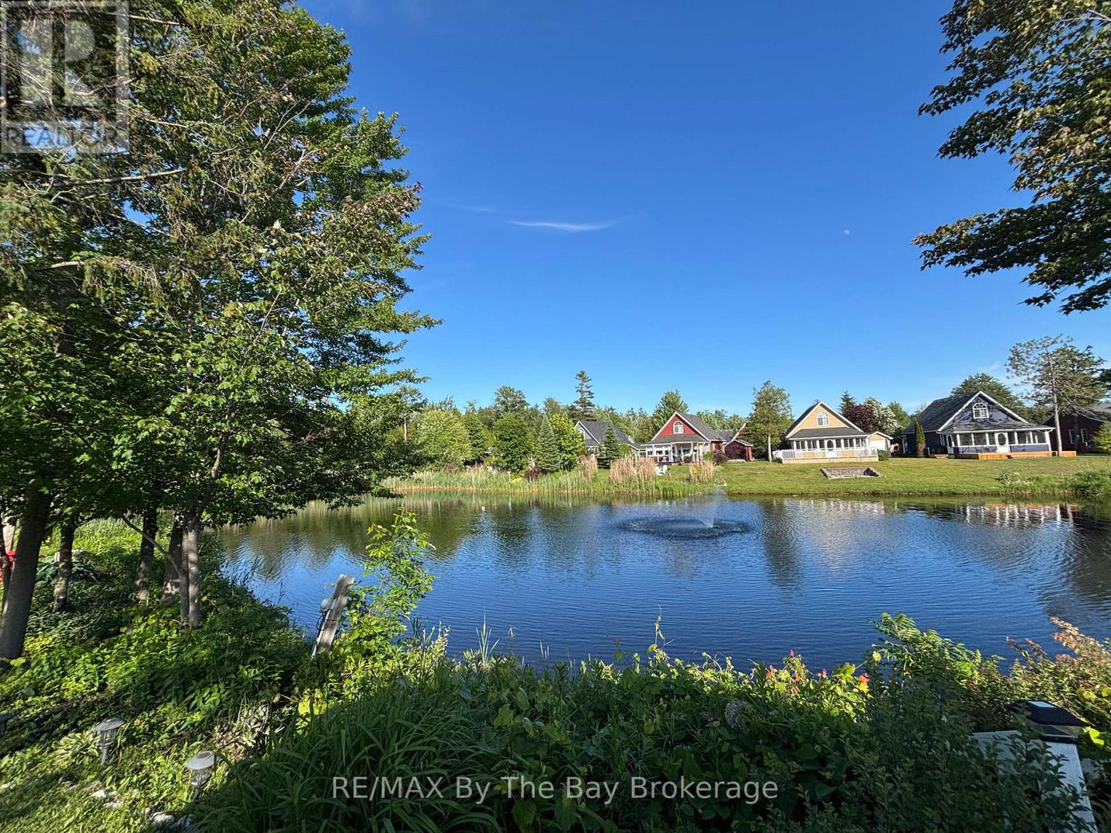 13 WHITE PINES TRAIL - 29