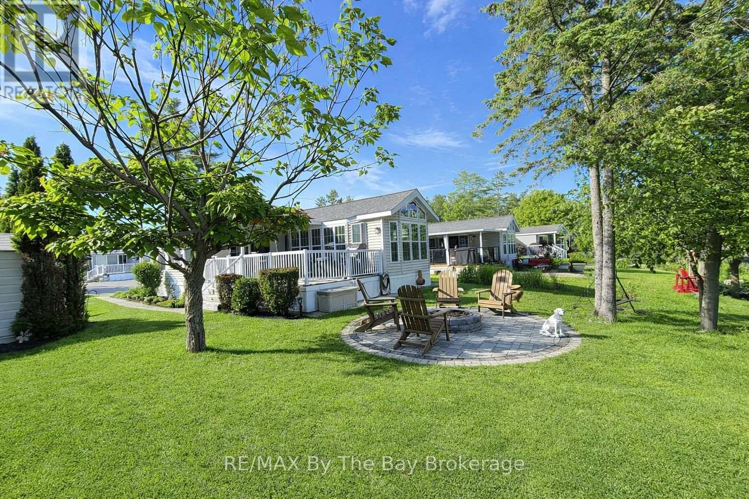 13 WHITE PINES TRAIL - 3