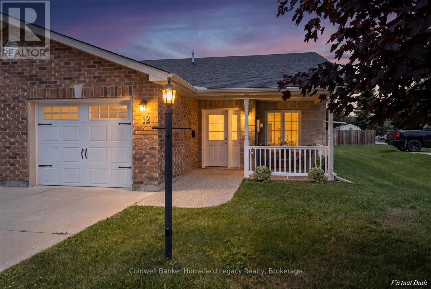 12 DEVON DRIVE E - 5