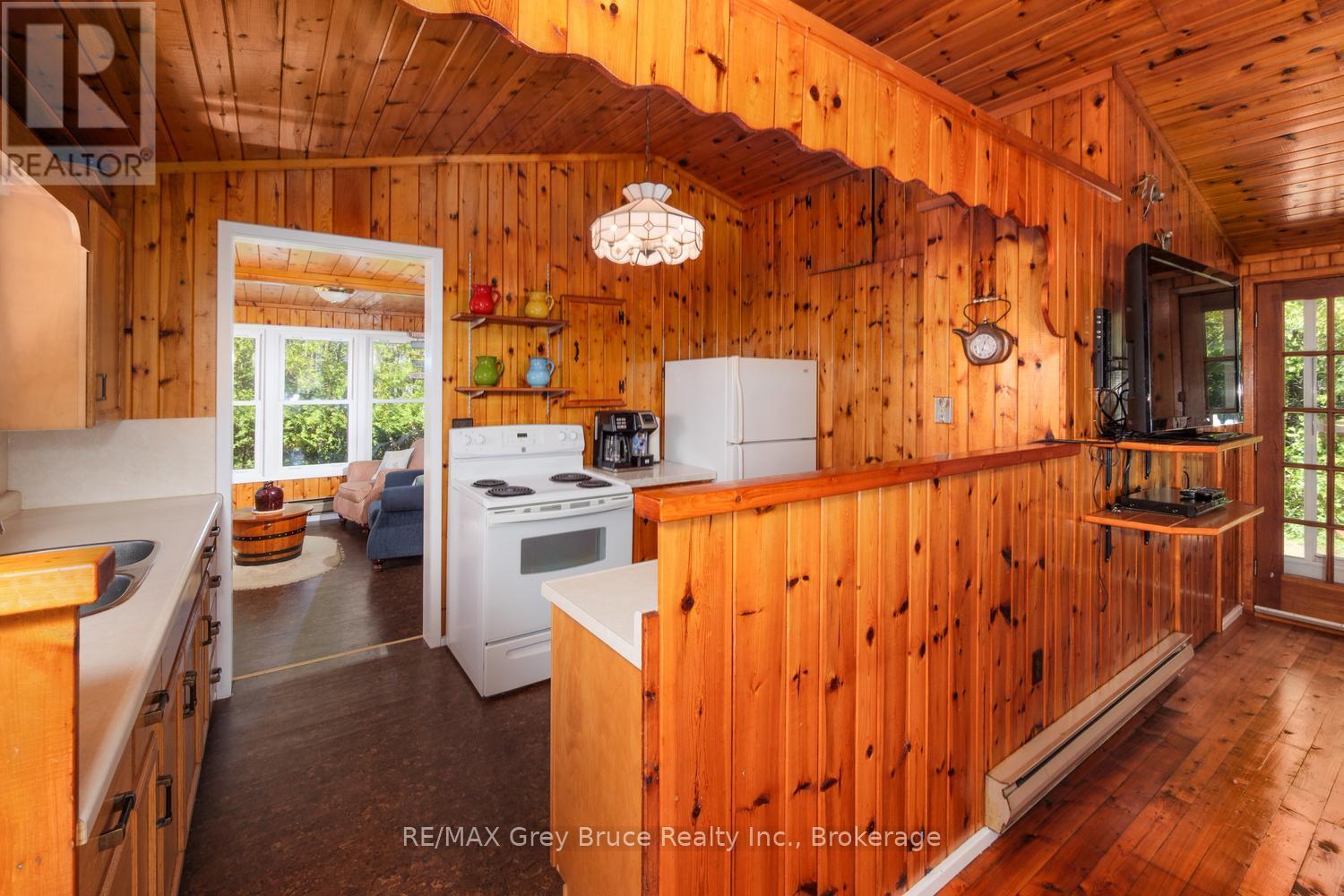 594 WARNER BAY ROAD - 12