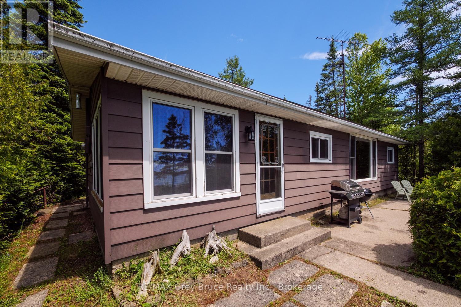 594 WARNER BAY ROAD - 24