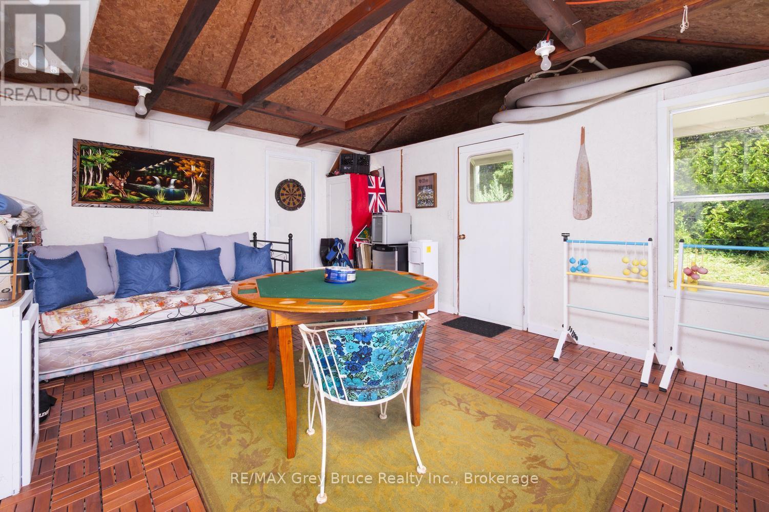 594 WARNER BAY ROAD - 36