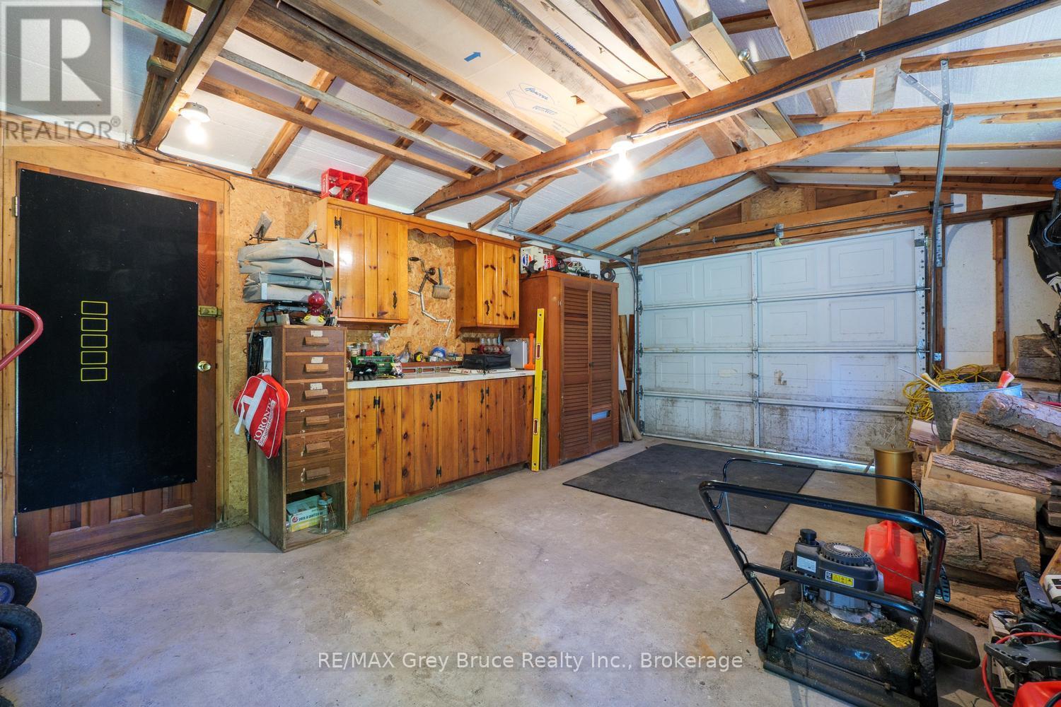 594 WARNER BAY ROAD - 41