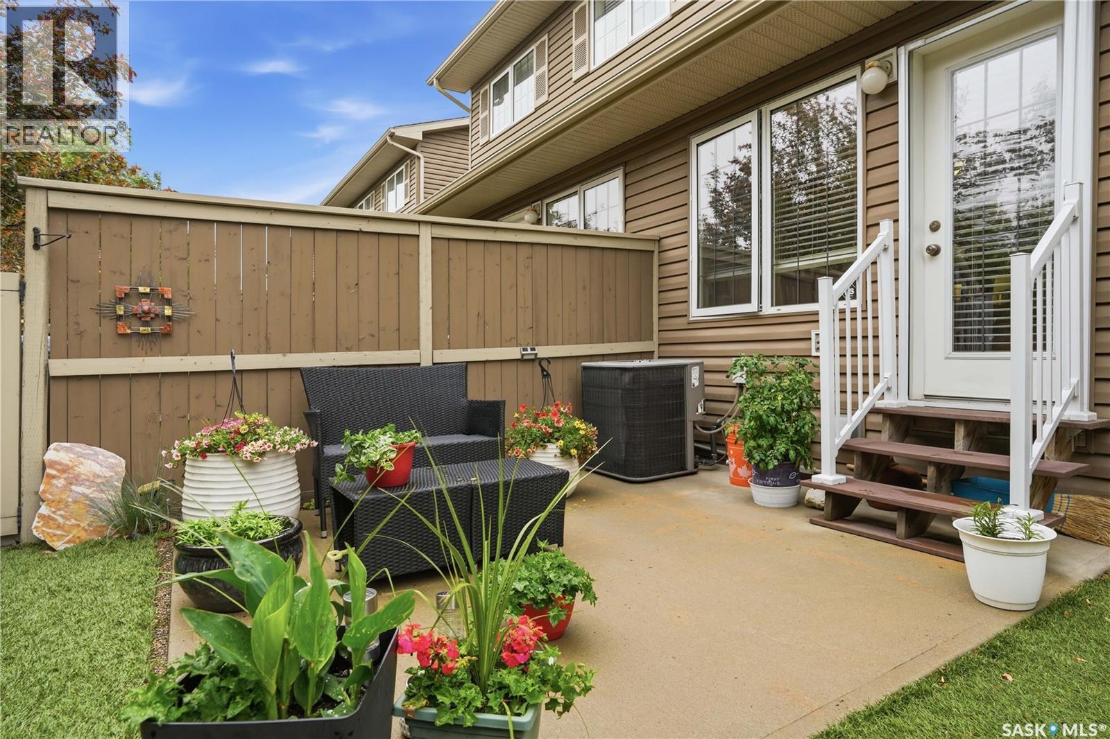 117 4701 Child AVENUE — photo 35