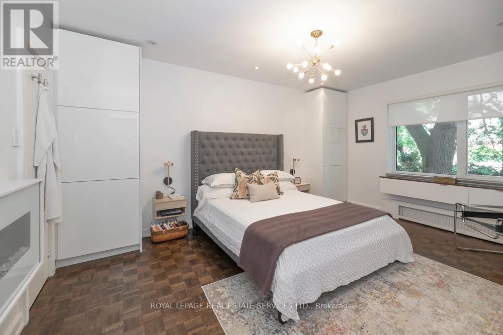 #103 31 ROSEDALE ROAD - 13