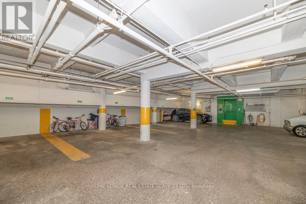 #103 31 ROSEDALE ROAD - 22
