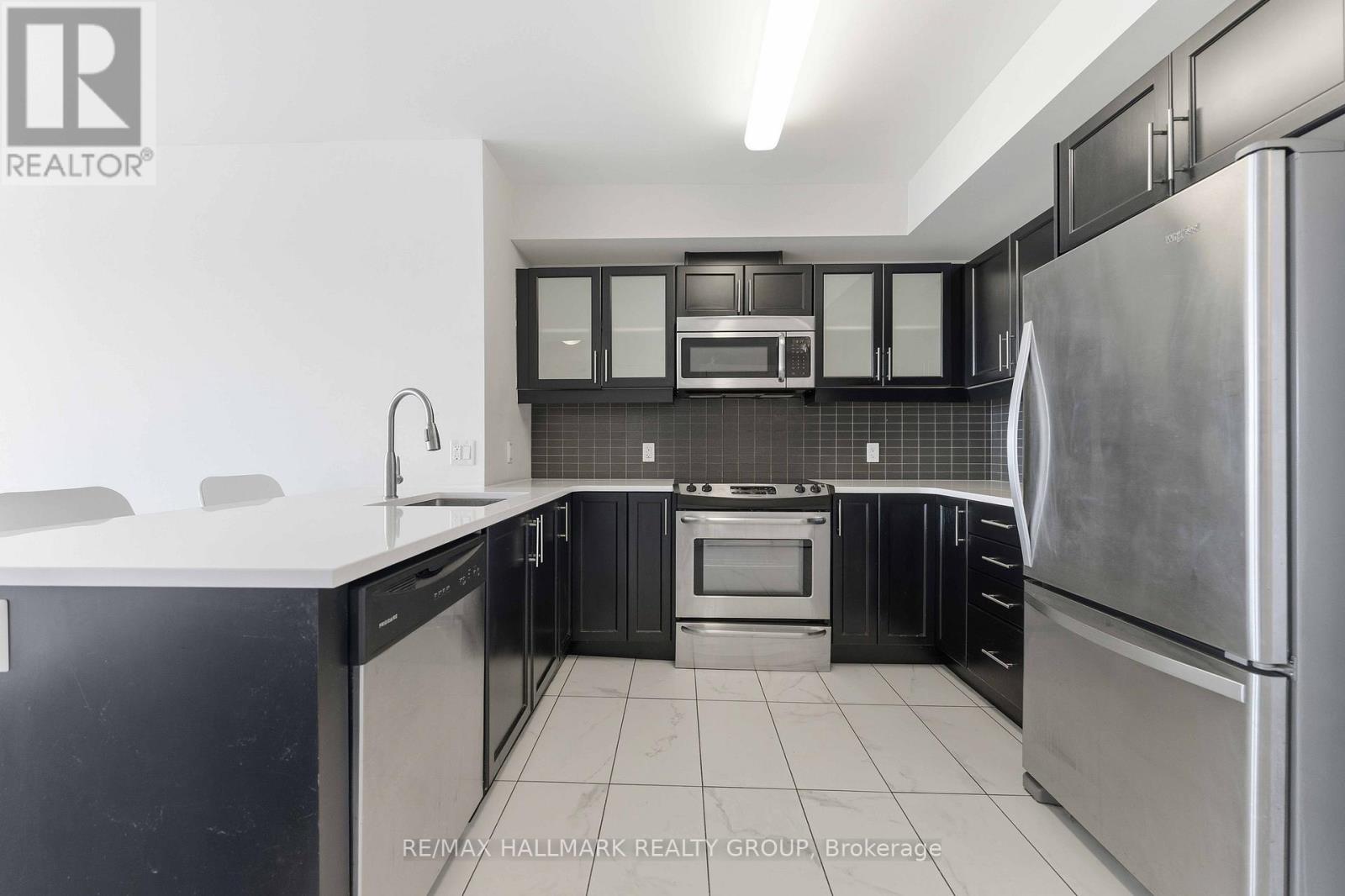 #1402 195 BESSERER STREET - 11