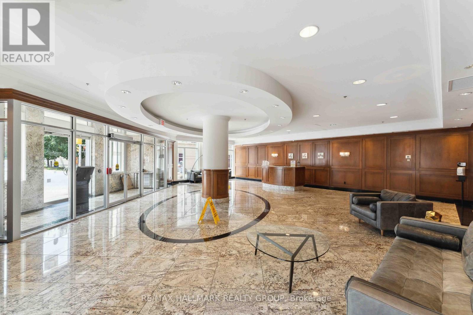 #1402 195 BESSERER STREET - 39