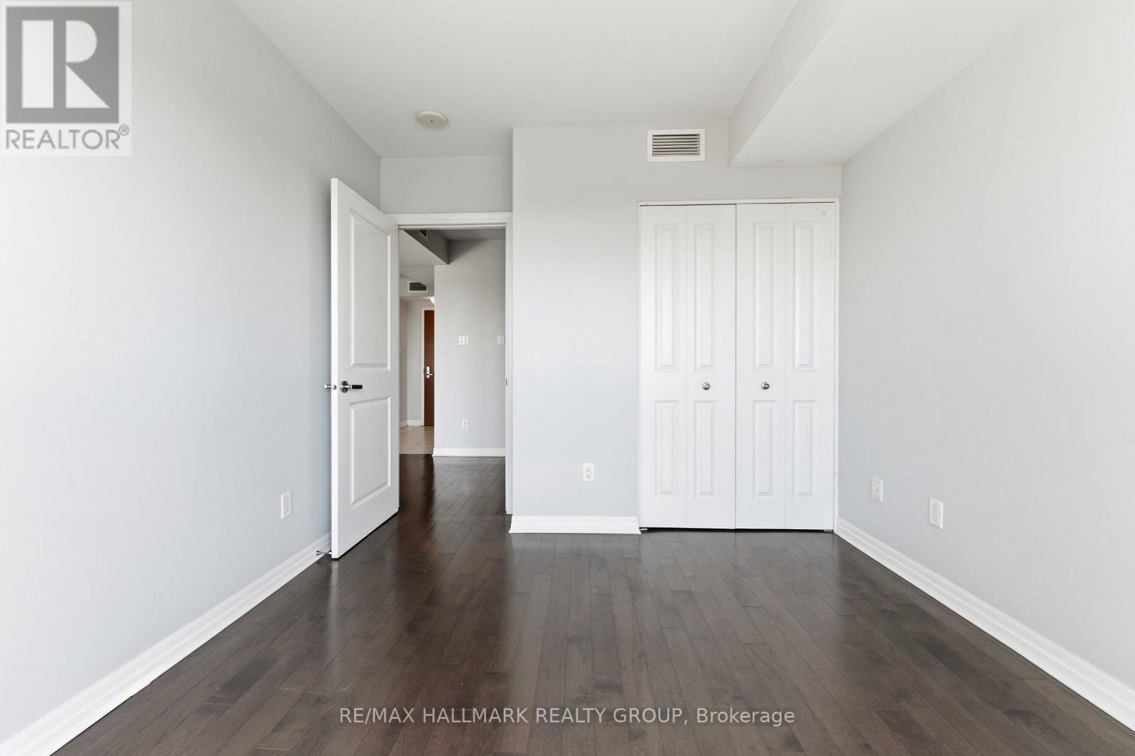 #1402 195 BESSERER STREET - 26