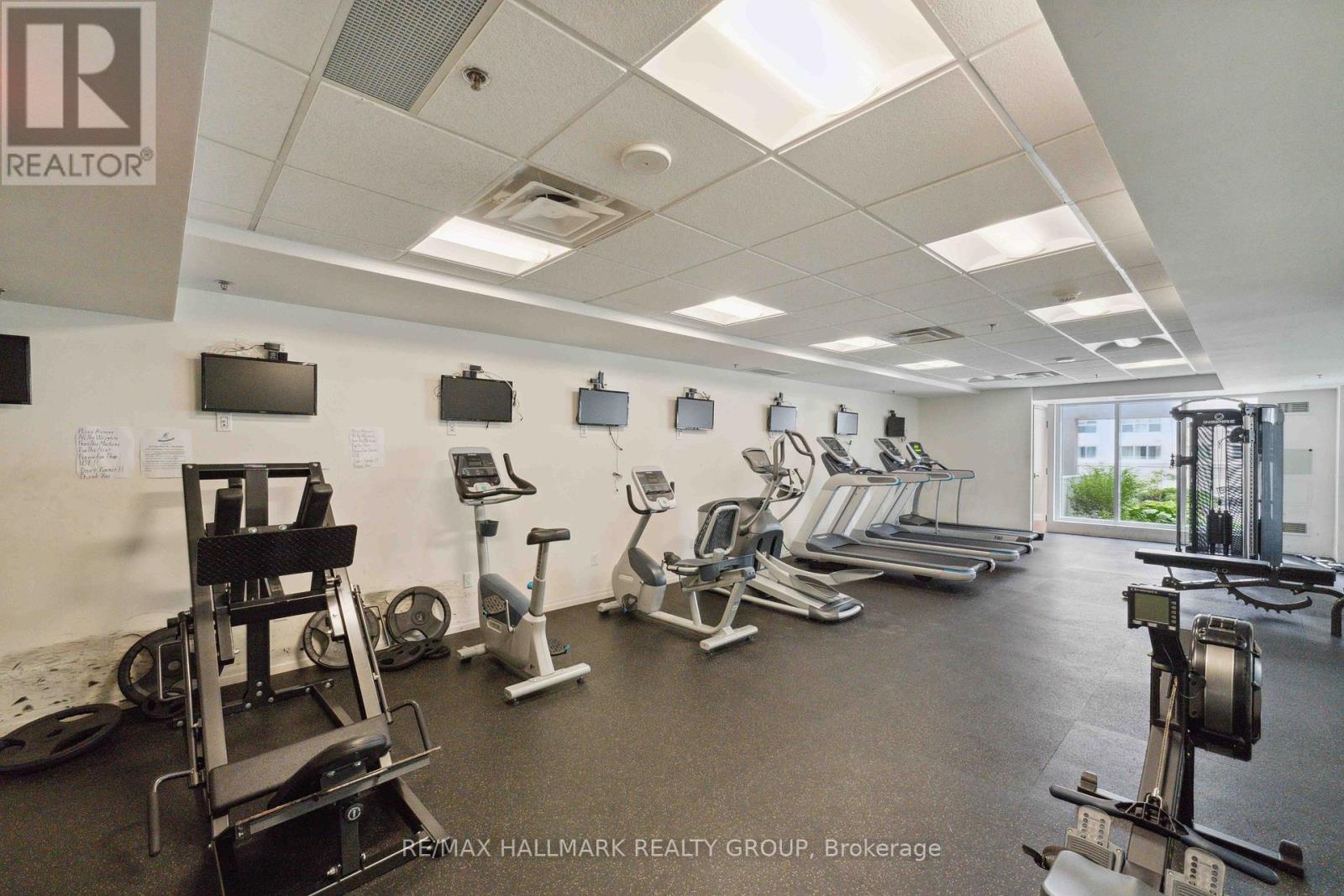 #1402 195 BESSERER STREET - 46