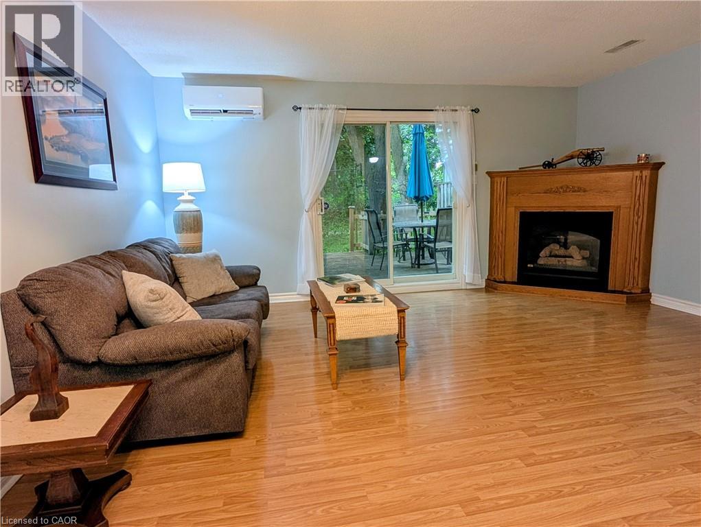 #7 121 MORGAN Avenue - 8