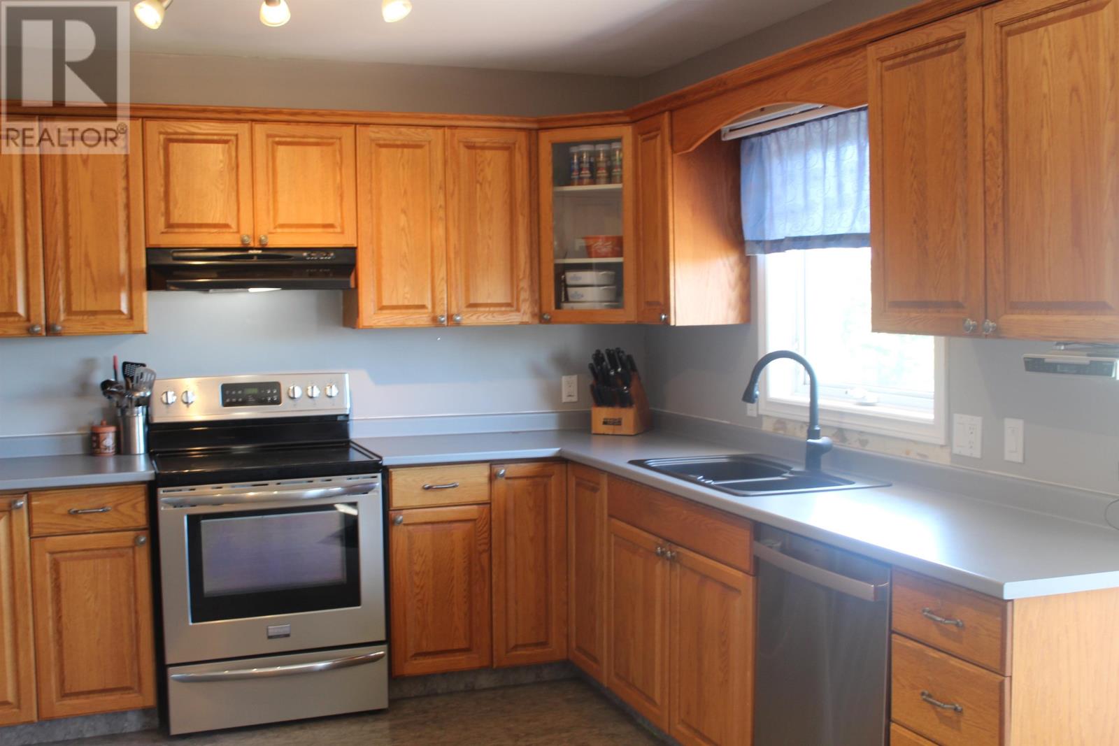 97 MacAdam Road - 6