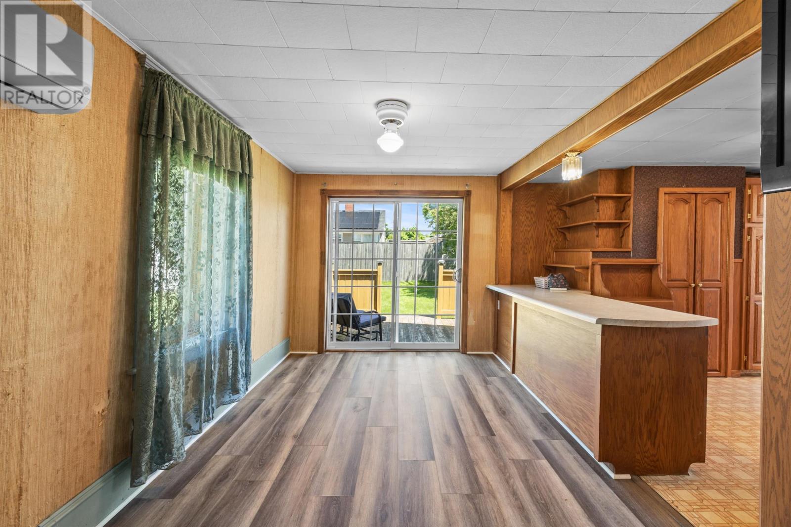 317 Hawthorne Avenue - 13