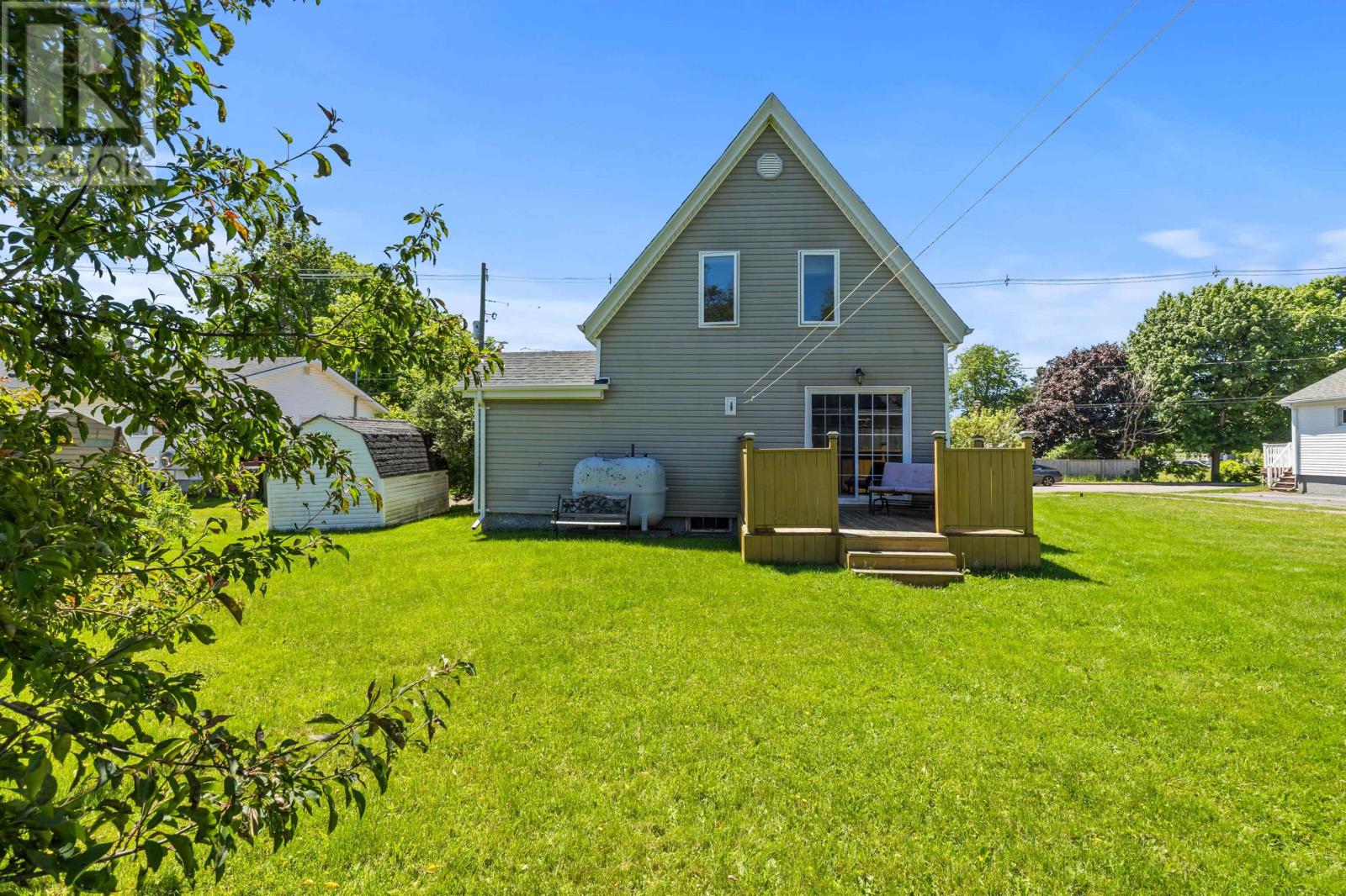 317 Hawthorne Avenue - 3