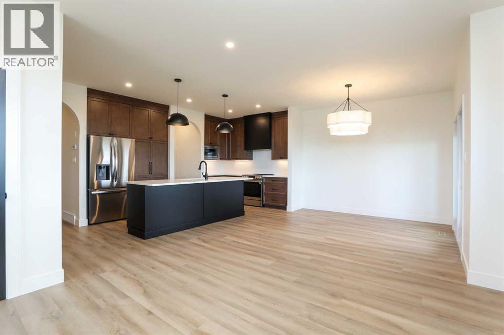 570 Malahat Green W - 10