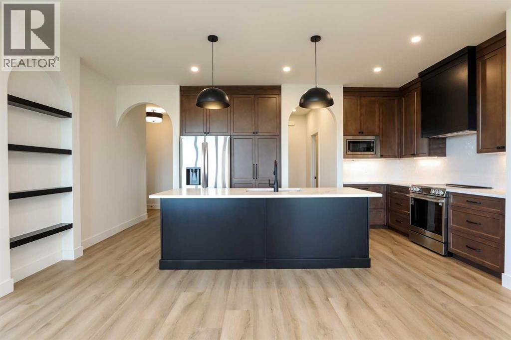 570 Malahat Green W - 8