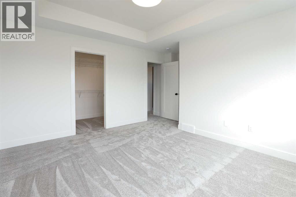 570 Malahat Green W - 23