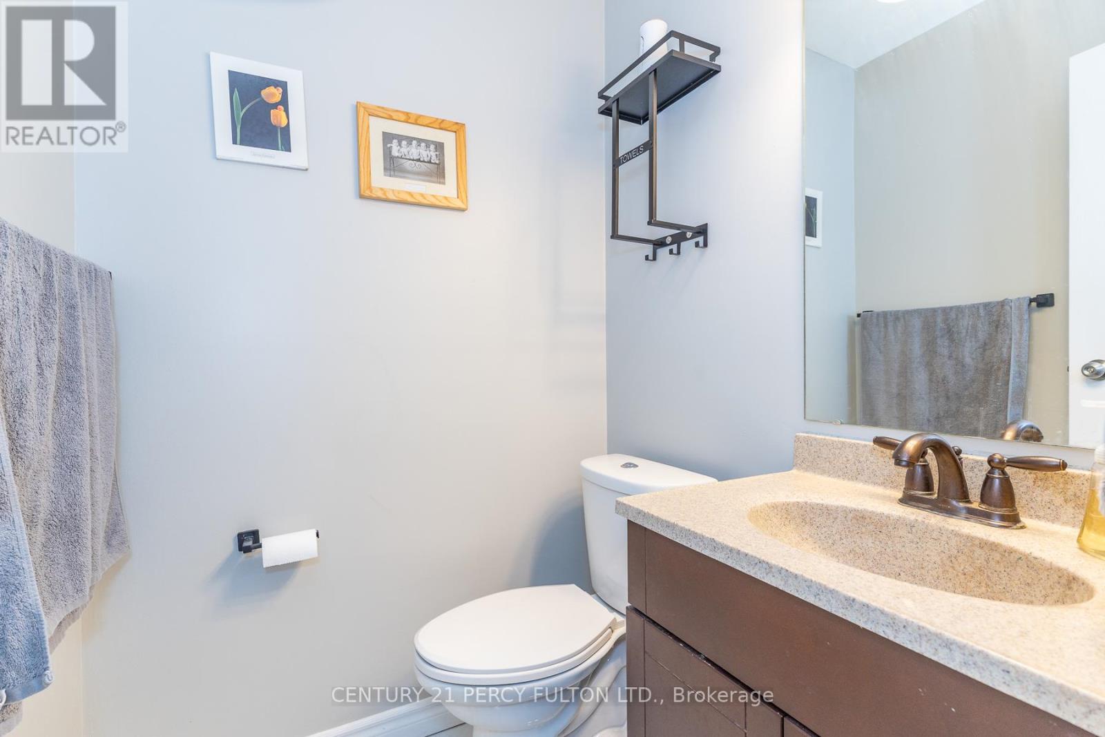 #4 1415 FIELDLIGHT BOULEVARD - 11