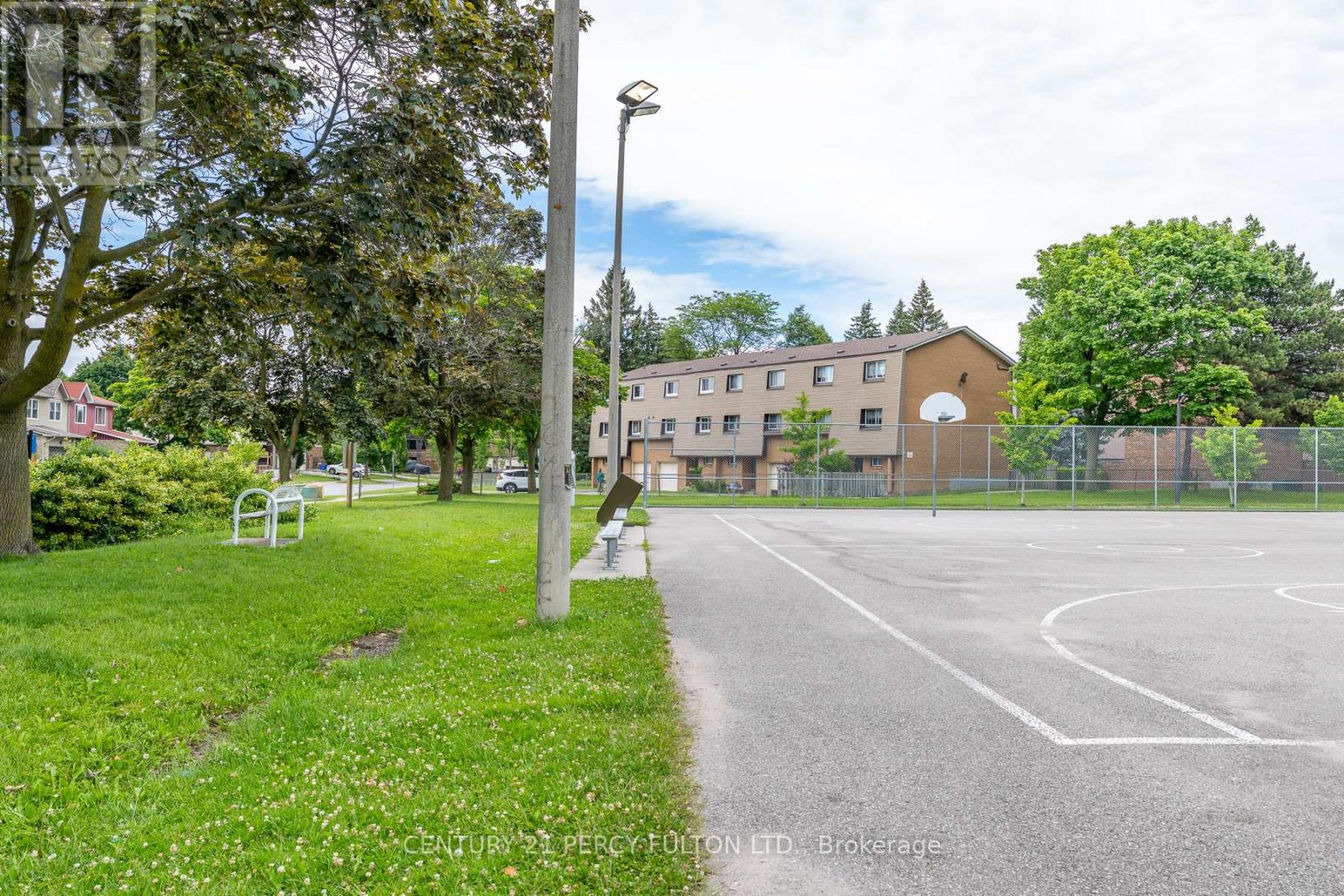 #4 1415 FIELDLIGHT BOULEVARD - 48