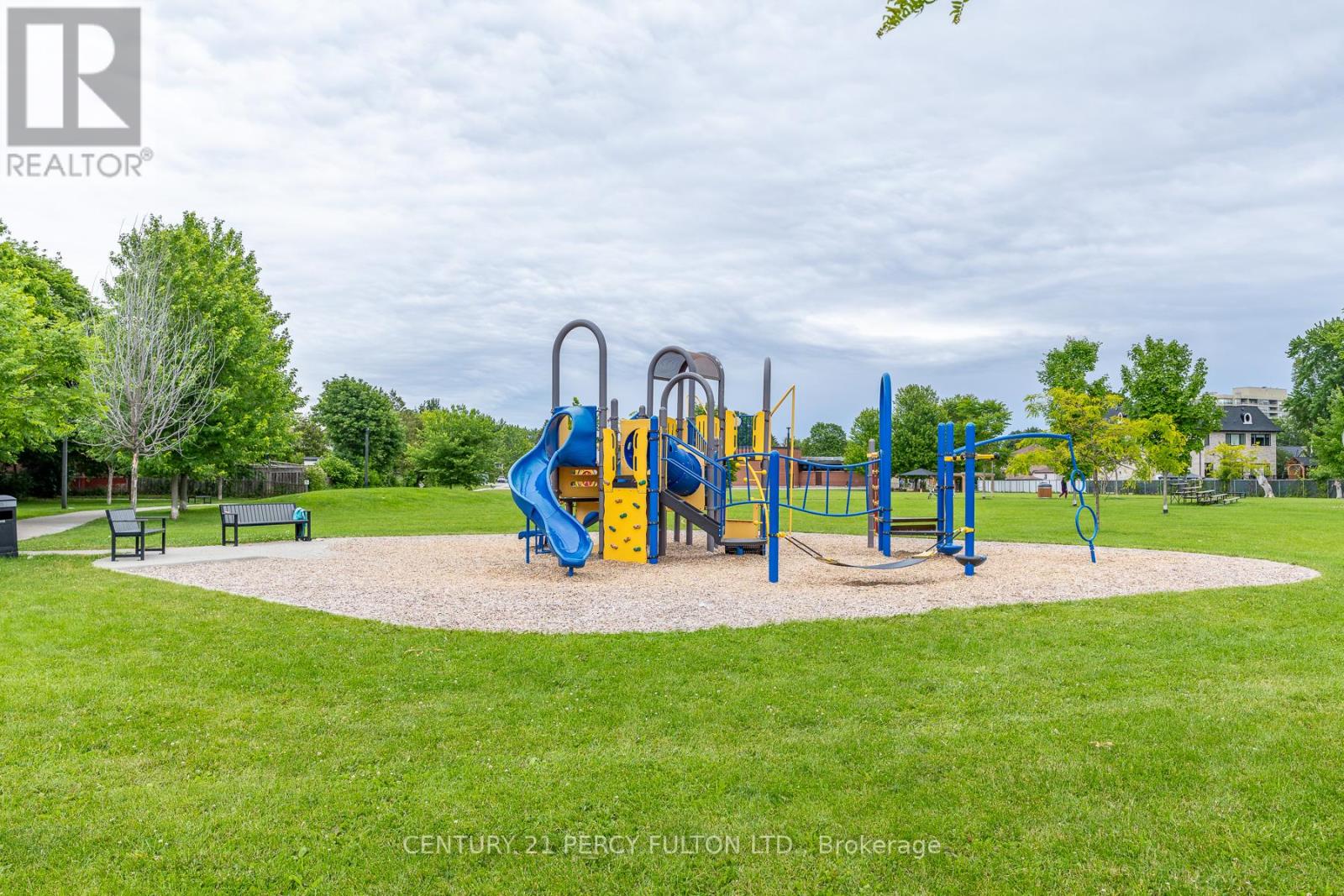 #4 1415 FIELDLIGHT BOULEVARD - 50