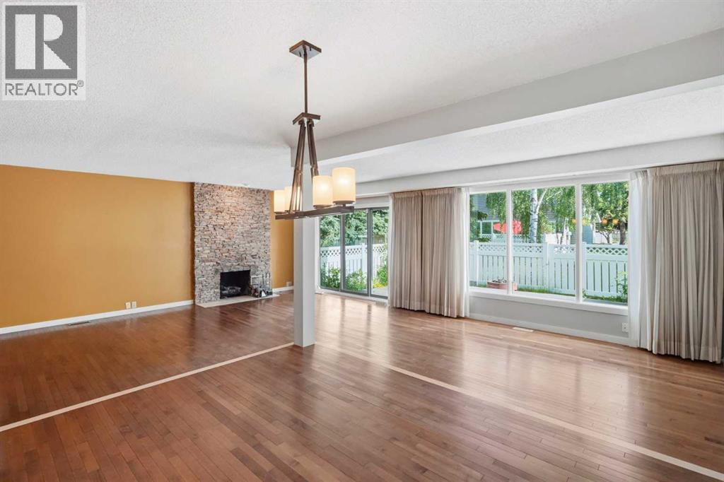 16 Wood Crescent SW — photo 14