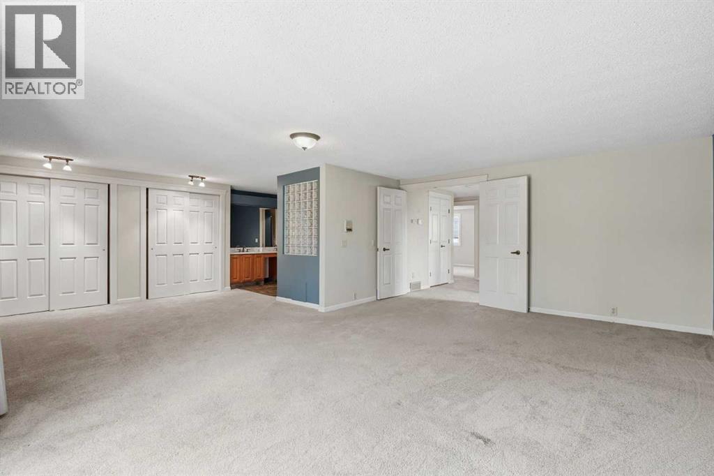 16 Wood Crescent SW — photo 20