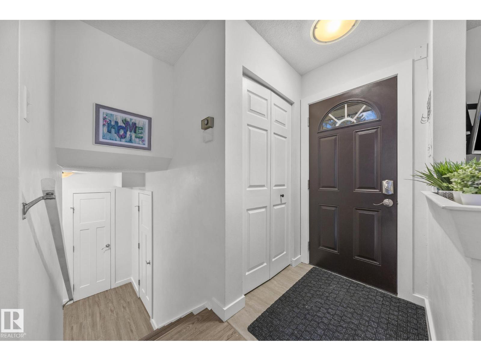 9326 158 ST NW - photo 4