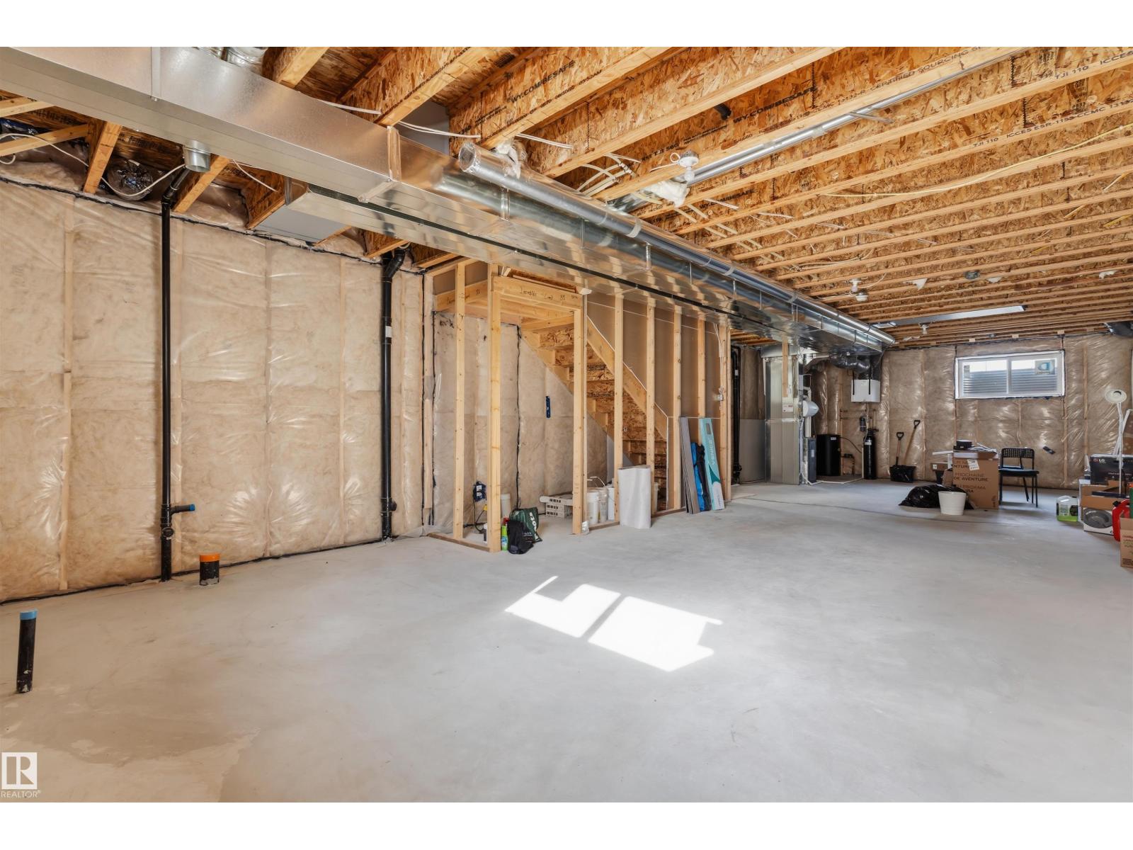 4373 37 ST - 28
