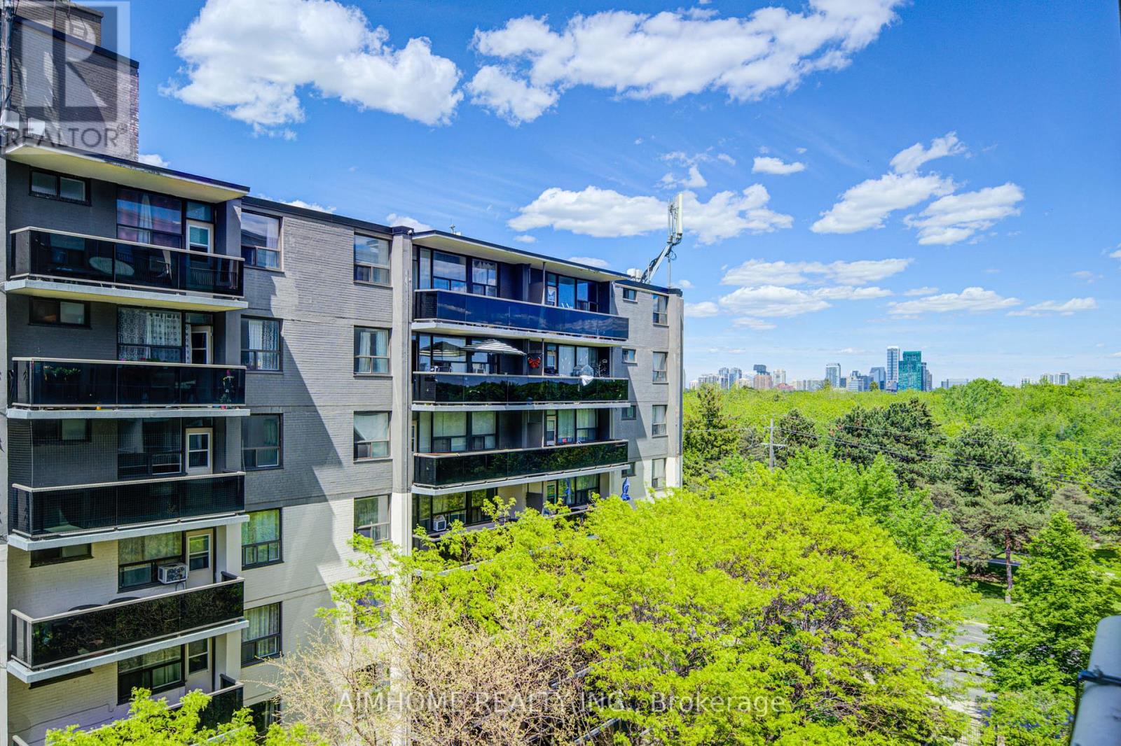 #609 4200 BATHURST STREET - 35