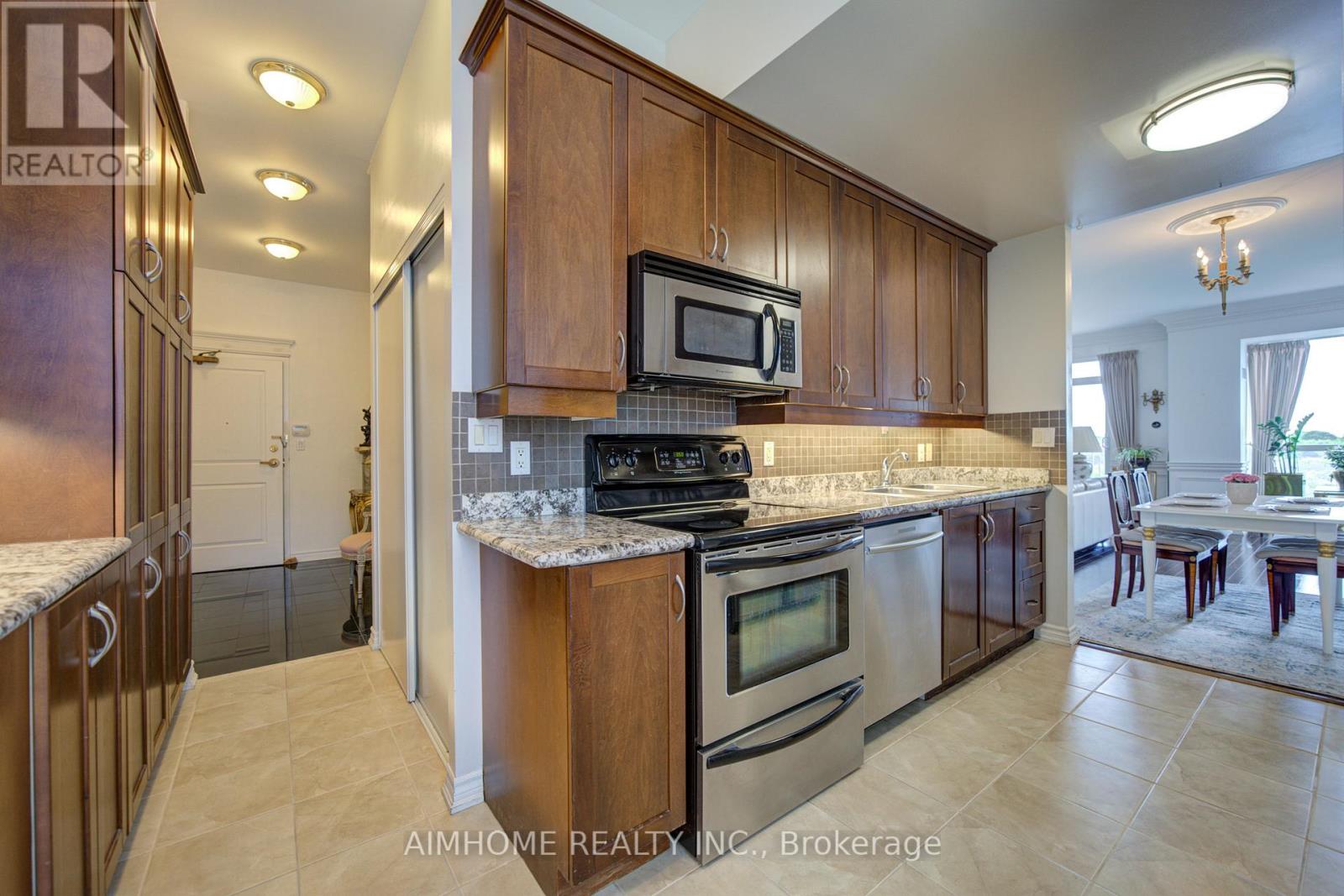 #609 4200 BATHURST STREET - 19
