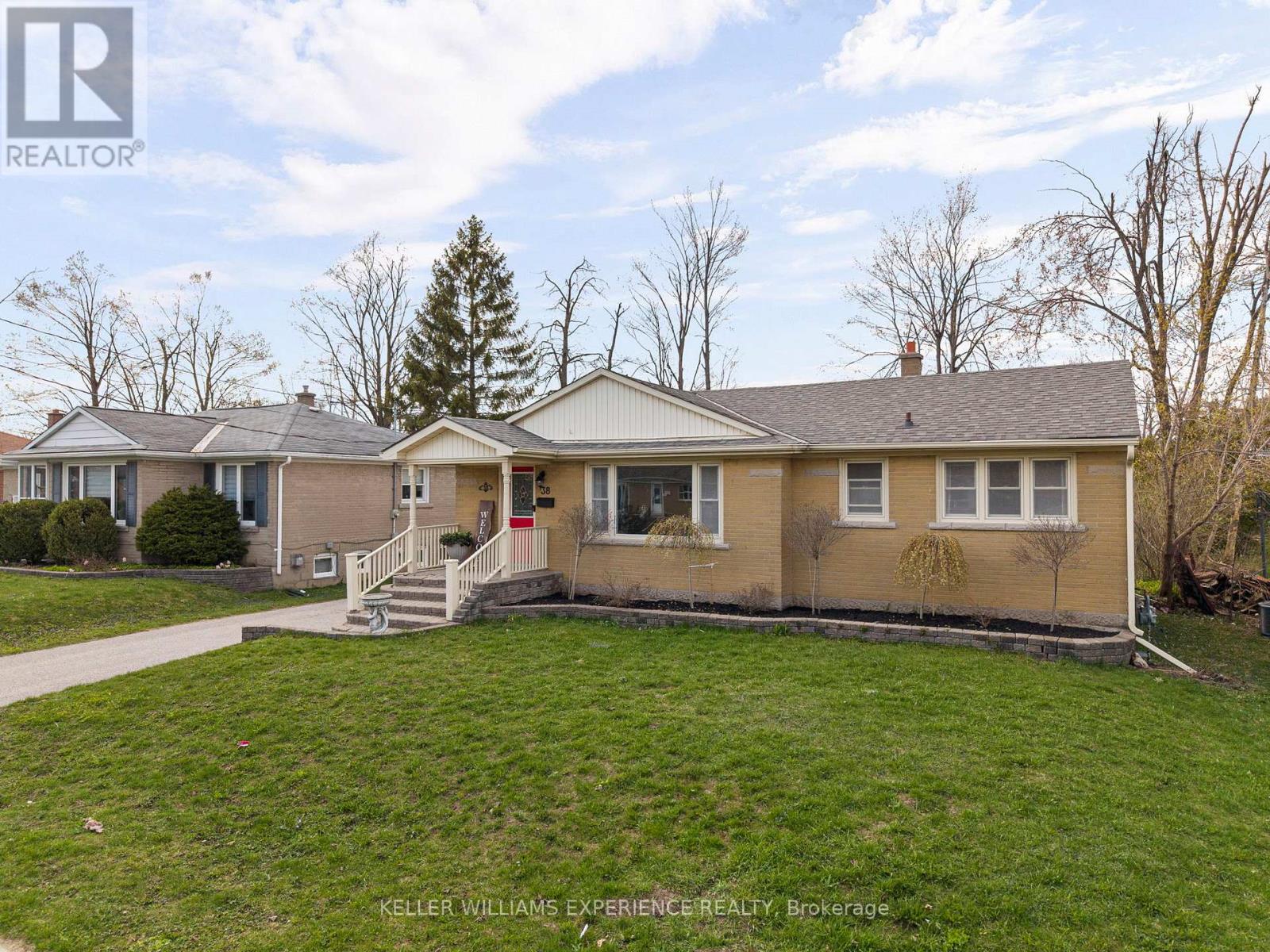 38 NORTH STREET W - 2
