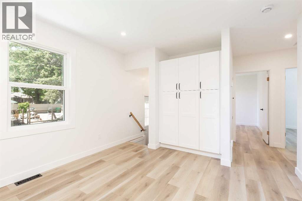526 28 Street S — photo 11