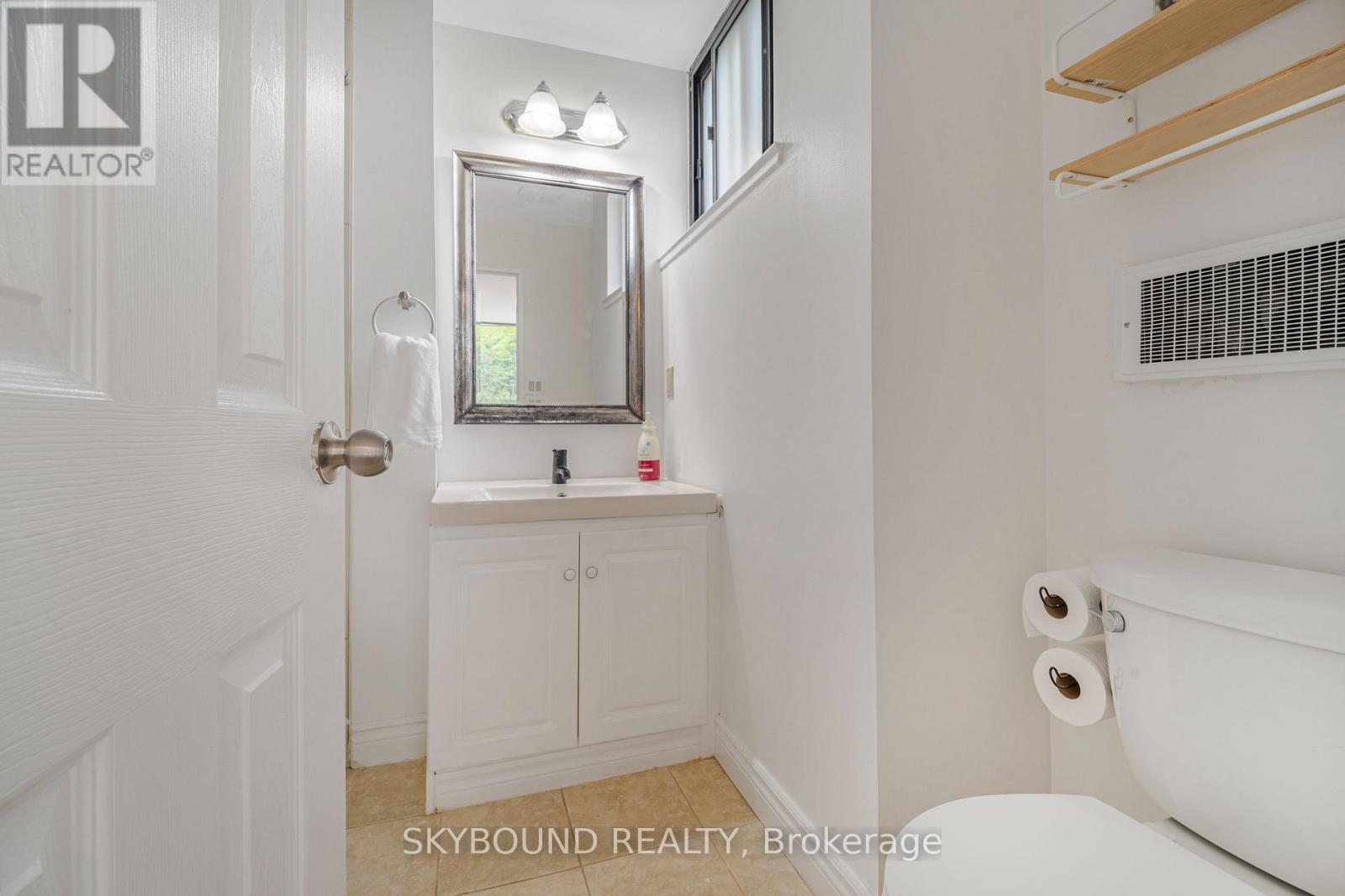 #108 200 ROBERT SPECK PARKWAY - 28