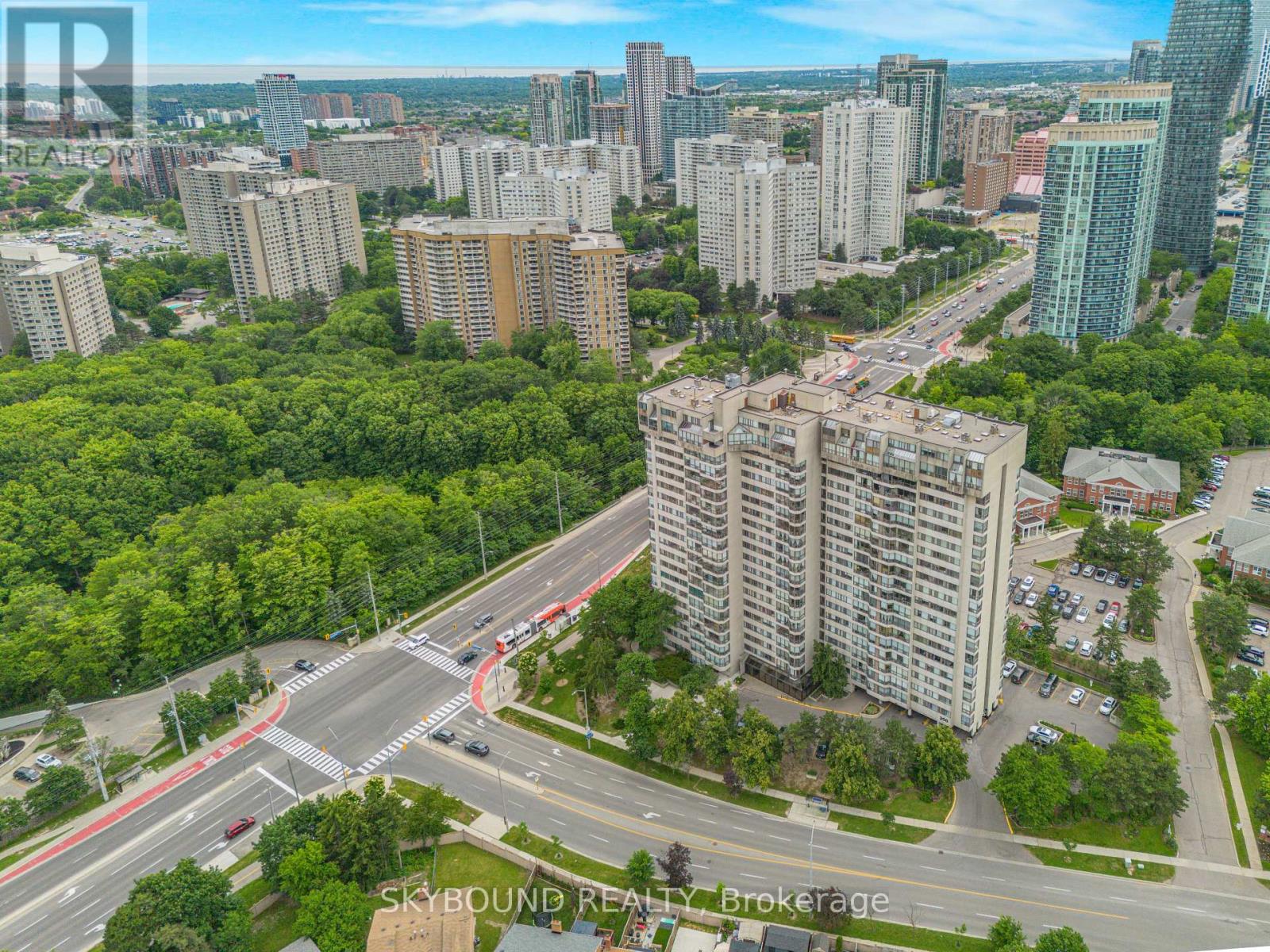 #108 200 ROBERT SPECK PARKWAY - 41
