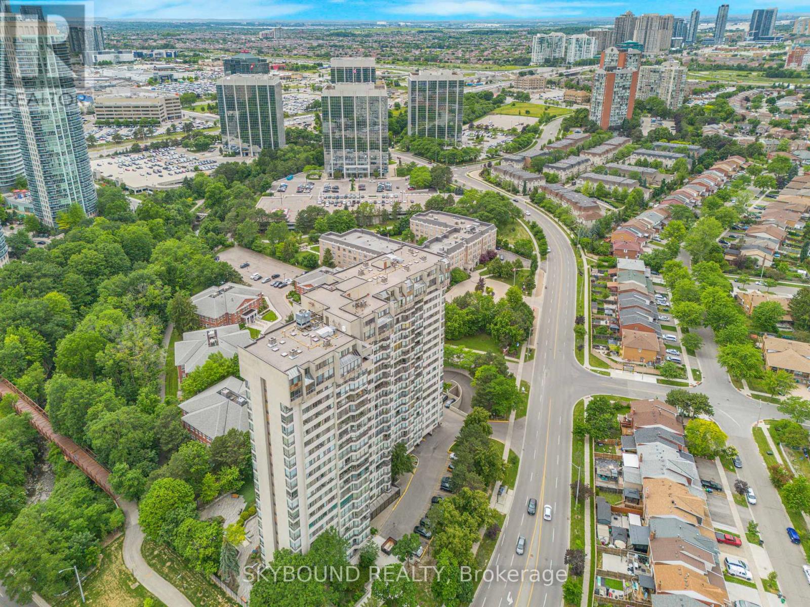 #108 200 ROBERT SPECK PARKWAY - 42