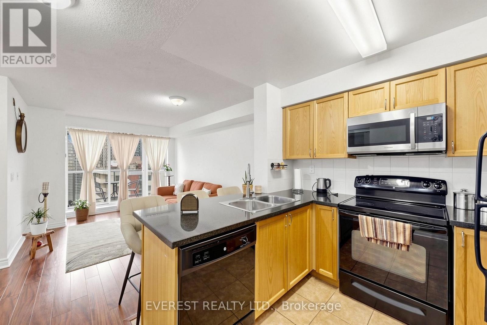##2101 5 MICHAEL POWER PLACE - 12
