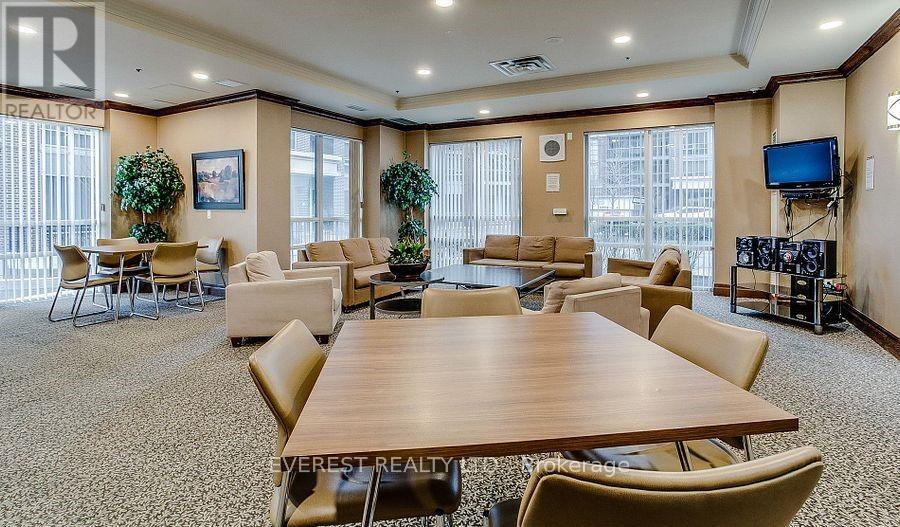 ##2101 5 MICHAEL POWER PLACE - 24